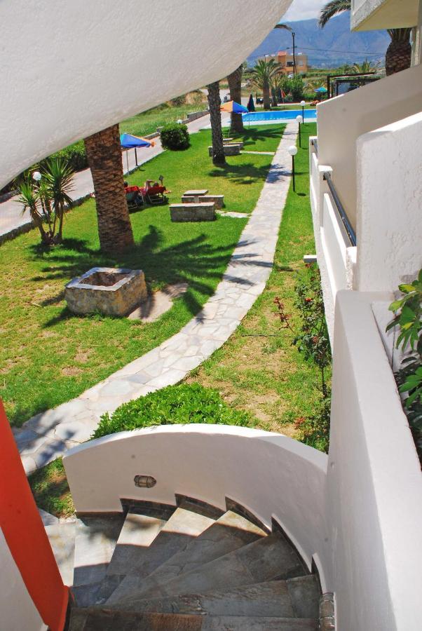 Ermioni Hotel Paralia Kourna Dış mekan fotoğraf